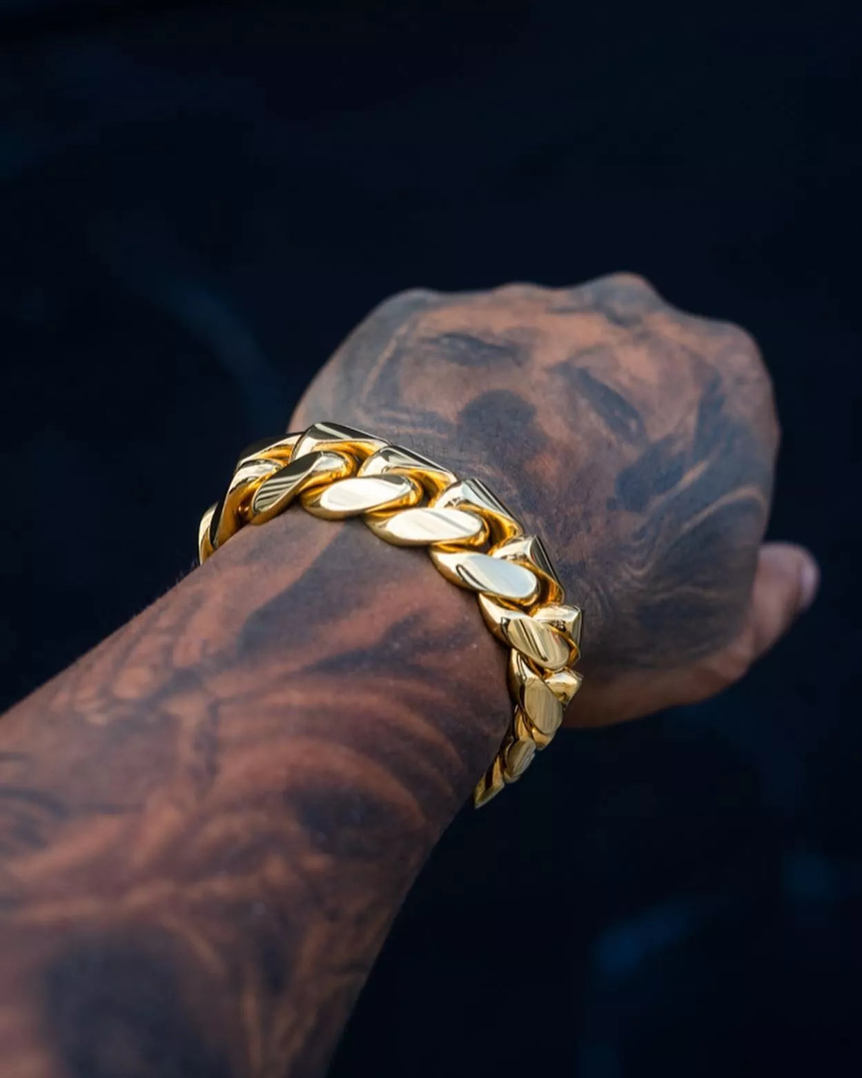 Wear Success. Shine Bright - Gold Cuban Bracelet Men